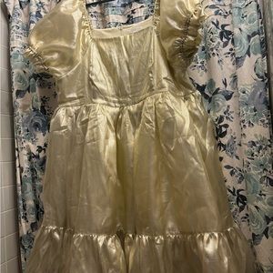 Ivy City Golden Beauty 3X.